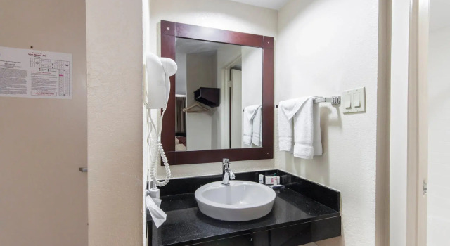 Двухместный номер Deluxe Red Roof Inn Van Horn