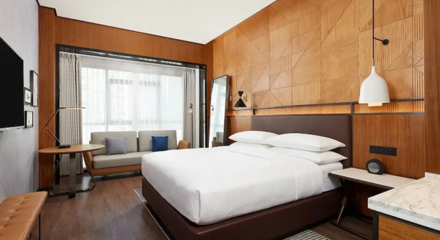 Номер Standard Four Points by Sheraton Yiyang