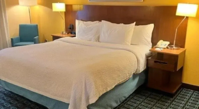 Двухместный номер Standard Fairfield Inn by Marriott Santa Clarita Valencia