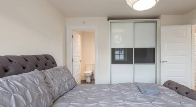 Stylish & Modern 3 Bedroom Home, Book Vacation Home Bangor Down County