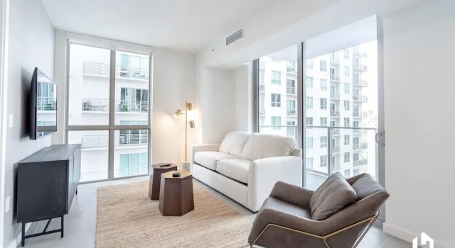 Апартаменты Classic Downtown Miami Condos by Lua Host