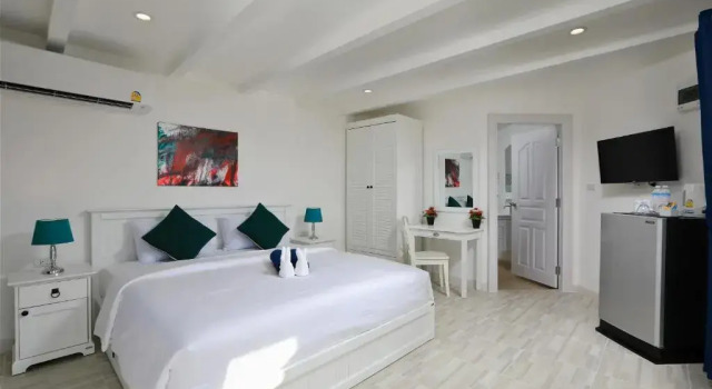 Двухместный номер Deluxe с балконом Kata White Villas
