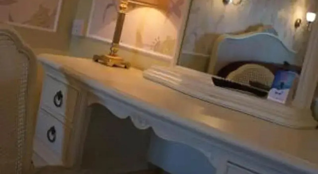 The Falcon Hotel, Забронировать Отель Отели Суррей с парковкой, Парковка