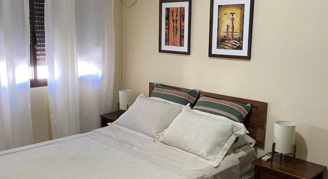 Коттедж Comfort с 3 комнатами с видом на сад Nelly House