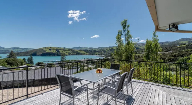 Vue De La Mer - Akaroa Holiday Home