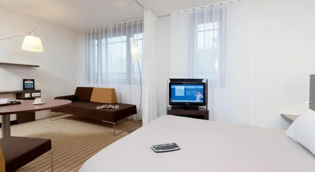 Трёхместный люкс Novotel Suites Lille Europe