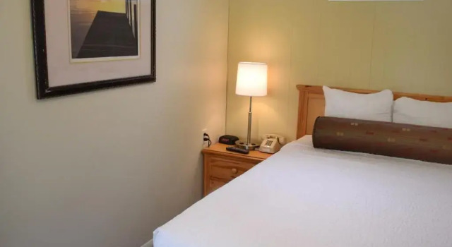 Люкс Scottys Lakeside Resort