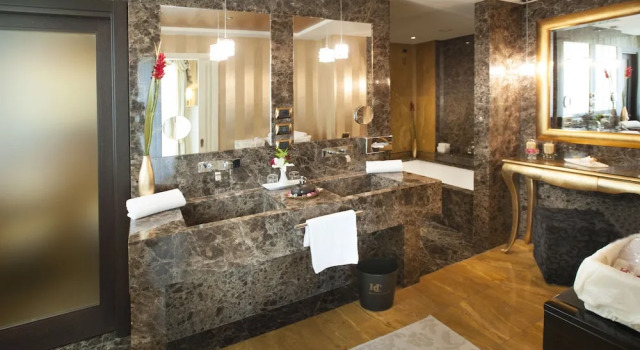 Полулюкс Hotel Calissano