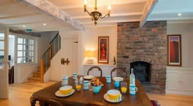 Lundgarth Harthill, a Luxury Cottage in Lund Near Beverley, Varaa Lomakoti Mökit kohteessa Merseyside, Mökki