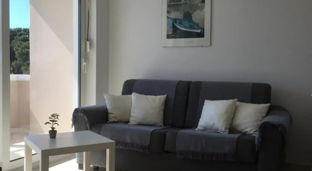 Апартаменты c 1 комнатой с балконом и с видом на море Villa Punta