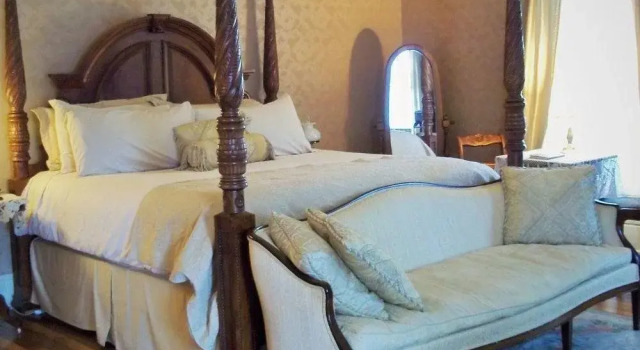 Maple Hill Bed and Breakfast, Rezerwuj Hotel Eddyville Kentucky