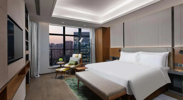 Люкс Superior Отель Holiday Inn Hangzhou Binjiang