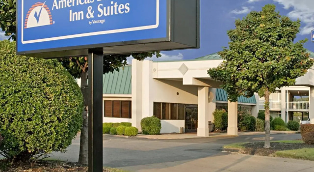 Americas Best Value Inn & Suites-memphis/graceland, Prenota Hotel Hotel a Memphis con piscina, Piscina