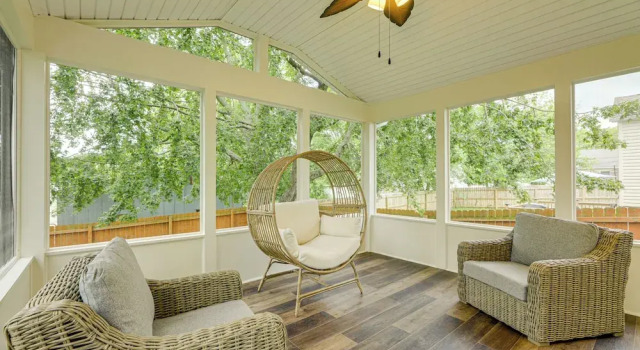 Коттедж Modern Comfort Near Columbus: Home w/ Yard & Porch