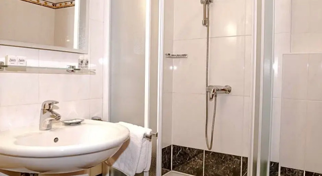 Номер Standard Hotel Savoy