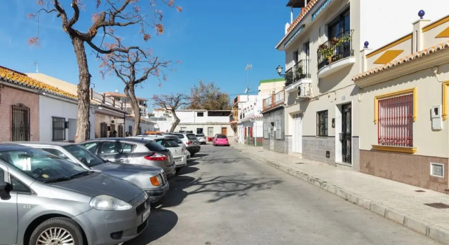 Traditional Holiday Home in Torre del Mar With Terrace, Забронировать Отель Отели Торре-дель-Мар 3 звезды, рядом с Пляж Торре дель Мар, 3*