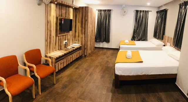 Sharada Residency - Hostel, Rezerwuj Hostel Somwarpet 