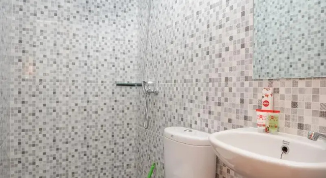 Двухместный номер Standard OYO 443 Hotel Barlian