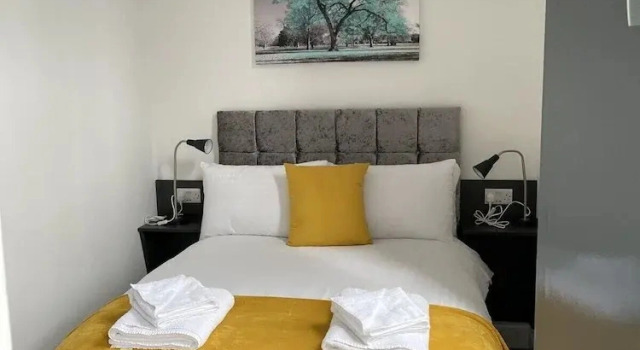 Апартаменты c 1 комнатой City & Station Apartments at Gulland House by Pureserviced