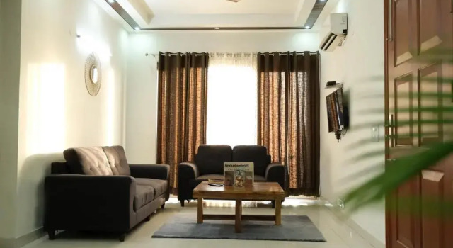 Апартаменты Lime Tree Luxurious 3BHK Serviced Apartment Near Medanta