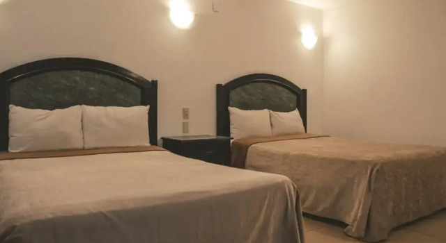 Четырёхместный номер Standard Hotel Latino