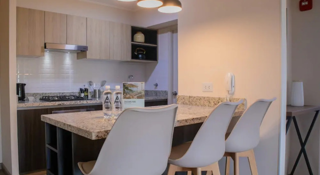 Апартаменты w Awesome 2BR Apartment in Miraflores