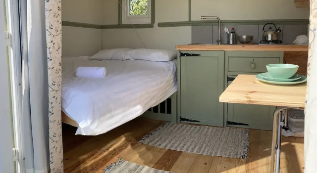 Hillcrest Hut