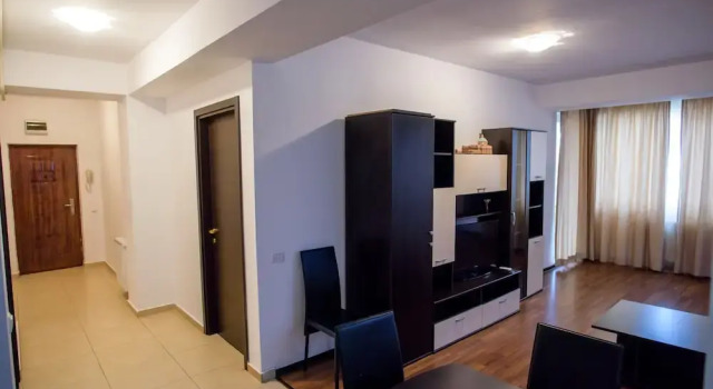 Summerland Apartment, Varaa Huoneisto Hotellit Mamaia-Sat pysäköinnillä, Pysäköinti