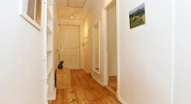 Apartment Prenzlauer Allee, Varaa Huoneisto Berliini Saksa, lähellä Helmholtzplatz