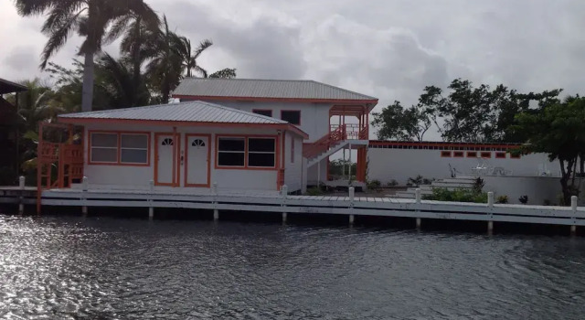 Люкс SailFish Resort