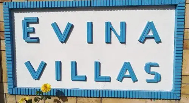 Evina Room And Villas