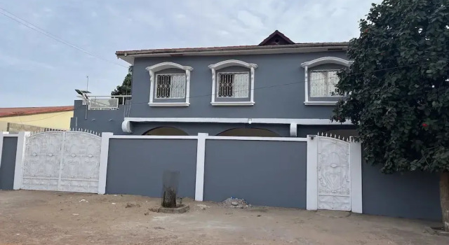 Captivating 5-bedroom Duplex With 4 Toilets