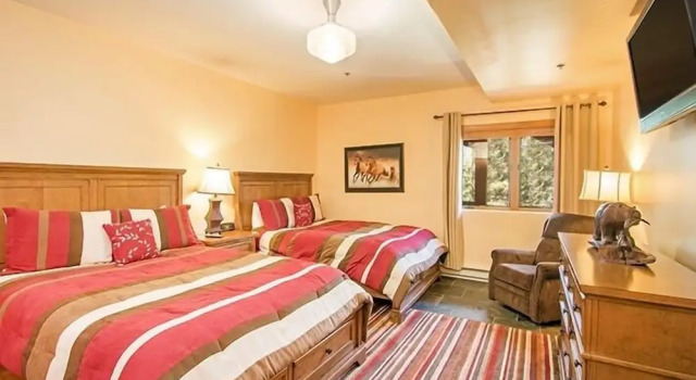Bear Creek Lodge 213 2 Bedroom Condo by Alpine Lodging Telluride
