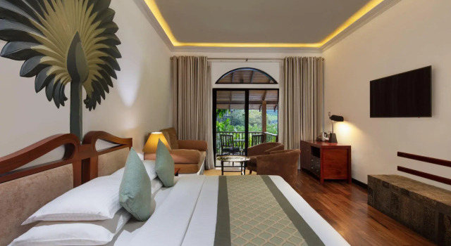 Номер Deluxe Earls Regency Hotel