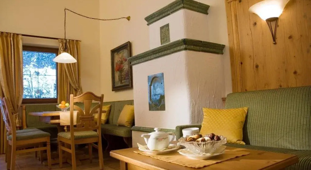 ASTER Boutique Hotel & Chalets