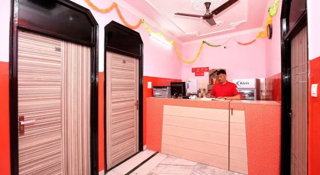 OYO 16715 Hotel City Luxury 45