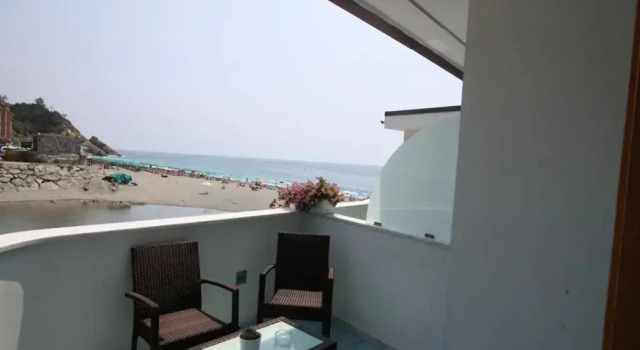 Двухместный номер Standard с видом на море Hotel Bagni Arcobaleno