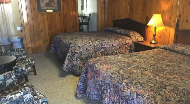 Standard Vierer Zimmer MX Motel