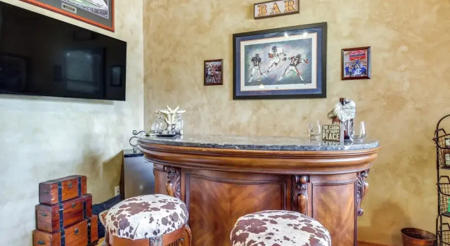Outdoor Oasis: Family-friendly Cabin in Show Low!