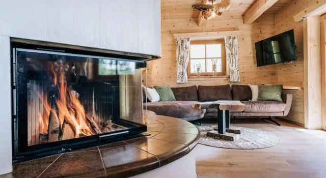 Коттедж Webertonihutte Modern Retreat