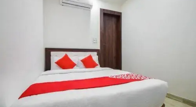 OYO 26124 Silver Palm, Забронировать Отель Отели штата Раджастхана с парковкой, Парковка