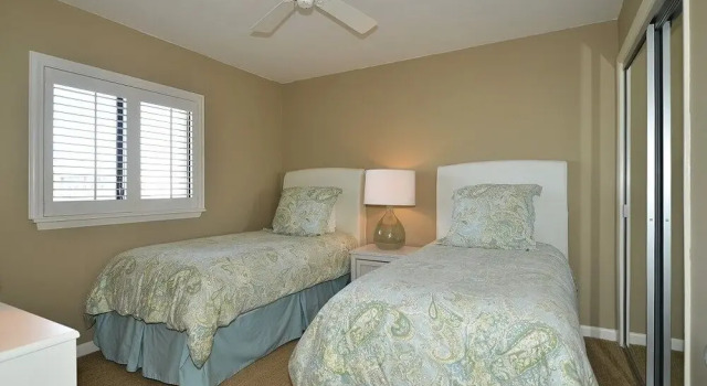 One Seagrove Place Unit 405 2 Bedroom Condo by Redawning