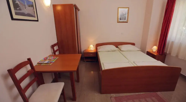 Апартаменты c 1 комнатой с балконом и с видом на море Apartments Vila Adrijana and Fitness Studio Wolf