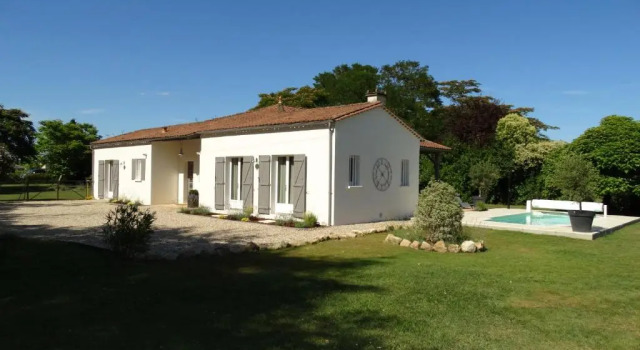 Вилла La Villa a Chateau Franc-Daut Sleeps 6