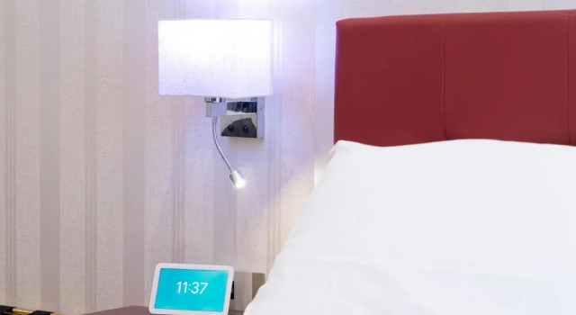 Номер Deluxe Varese Suites