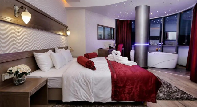 Номер Deluxe City Palace Hotel