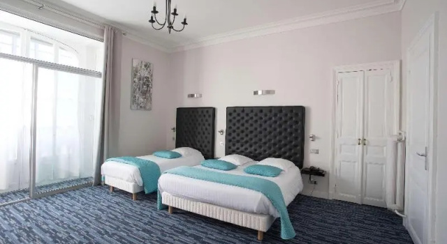 Номер Standard Best Western Hôtel Continental
