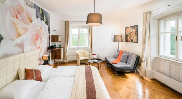 Номер Comfort Schlosshotel Rosenau Superior