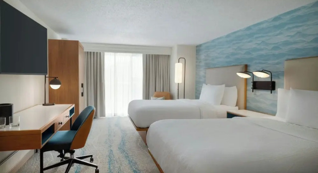 Четырёхместный номер Standard с частичным видом на океан Courtyard by Marriott Ocean City Oceanfront