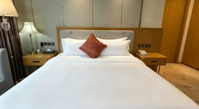 Люкс Premier Shenzhen Haishu Kaifeng Hotel